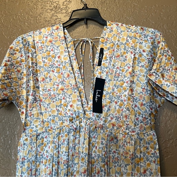 NWT Lulus Satin Express Yourself White Yellow Blue Floral Print Babydoll Dress - Picture 7 of 10